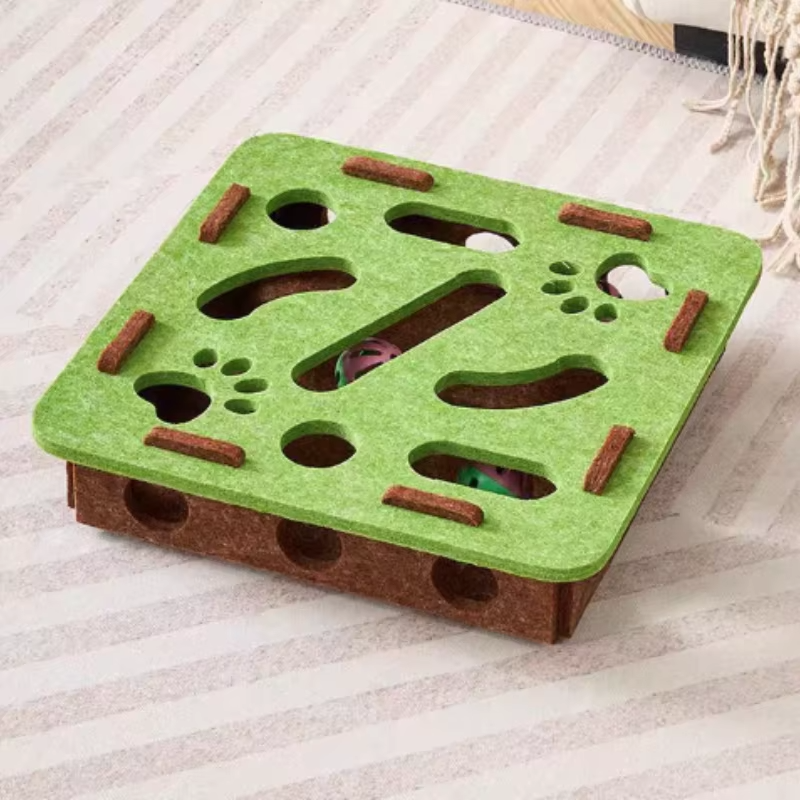 Felt Puzzle Box Cat Toy with Ball